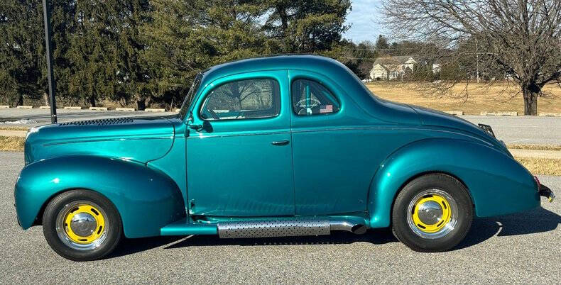 1939 Ford Deluxe