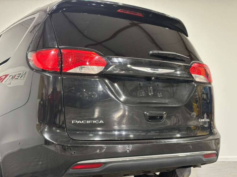 2017 Chrysler Pacifica Limited