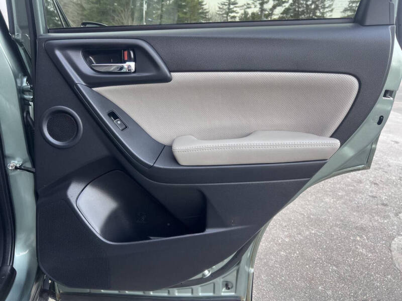 2017 Subaru Forester 2.5i Limited