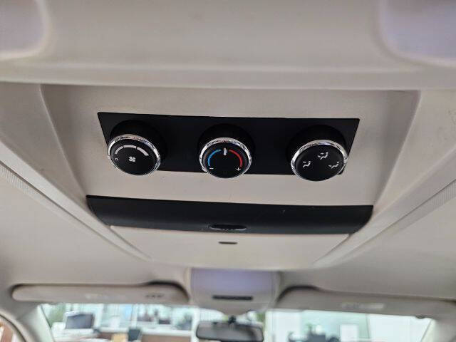 2013 Volkswagen Routan