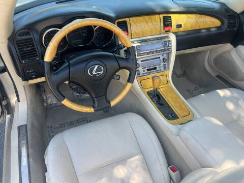 2003 Lexus SC 430