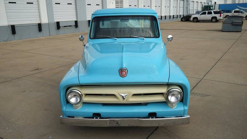 1953 Ford F-100