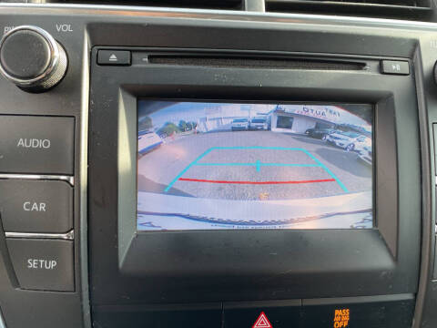 2016 Toyota Camry SE