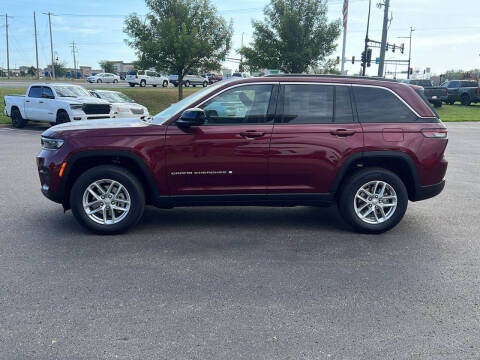 2025 Jeep Grand Cherokee Laredo X