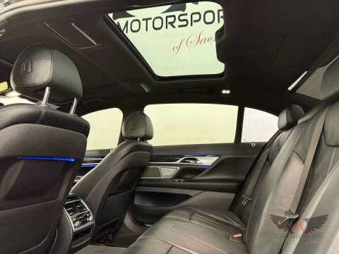 2018 BMW 7 Series 740i