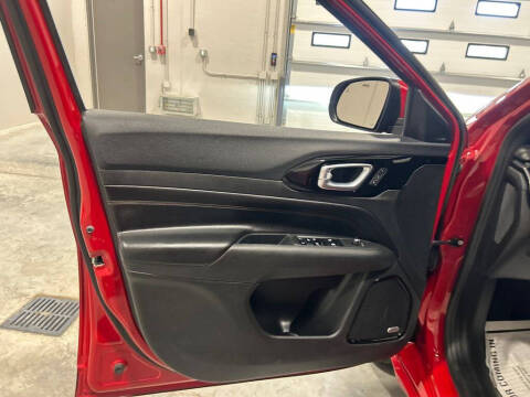 2023 Jeep Compass (Red) Edition