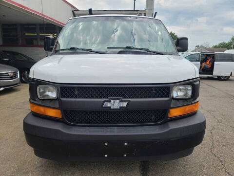 2017 Chevrolet Express 2500