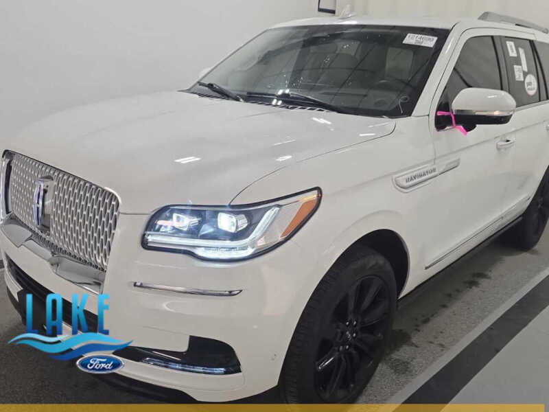 2023 Lincoln Navigator Reserve