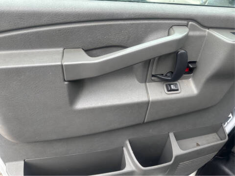 2020 Chevrolet Express 2500