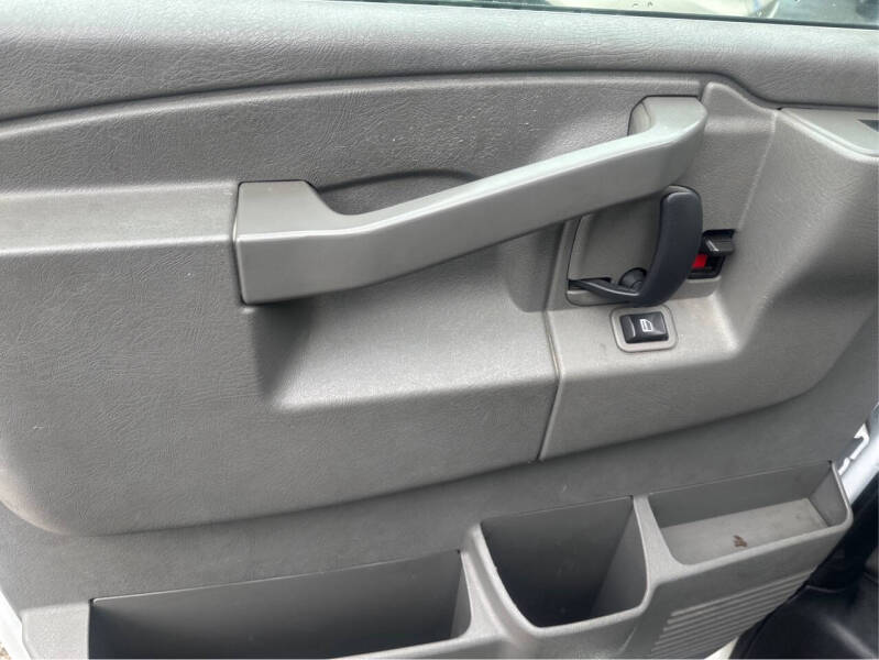 2020 Chevrolet Express 2500