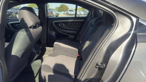 2017 Ford Taurus SEL