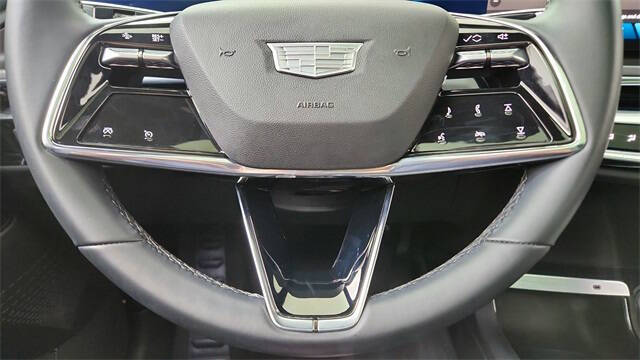 2024 Cadillac LYRIQ Tech