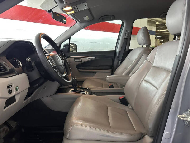 2017 Honda Pilot EX