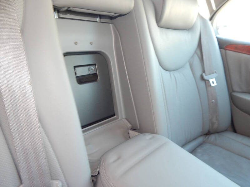 2005 Lexus LS 430