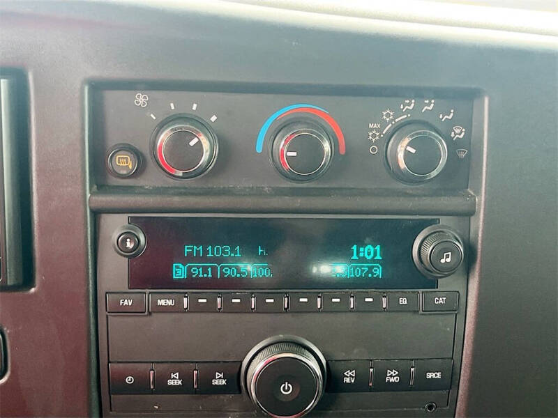 2024 GMC Savana 2500