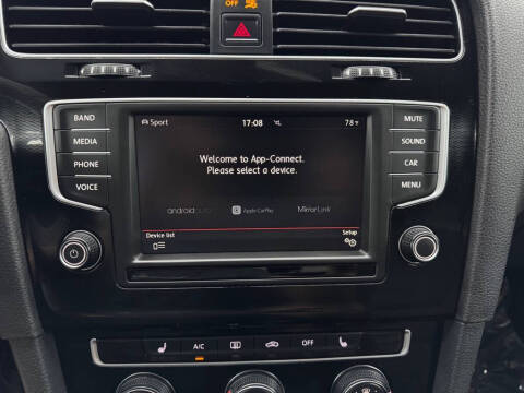 2016 Volkswagen Golf GTI