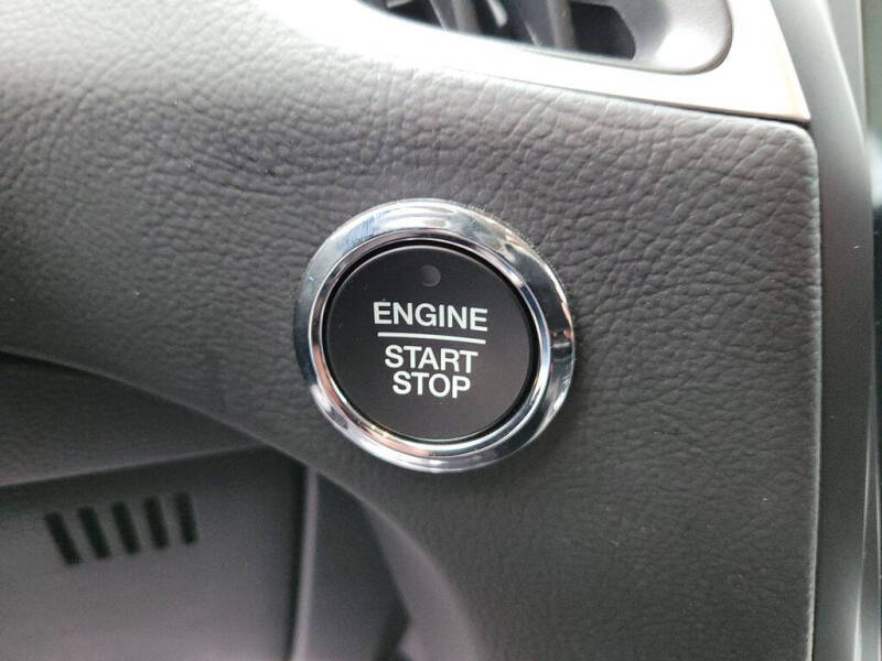 2024 Ford Edge SE