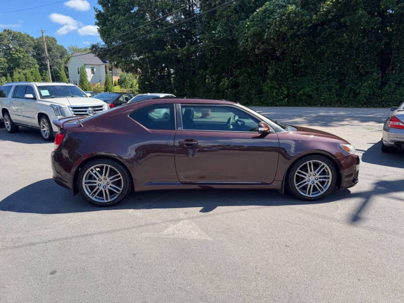 2011 Scion tC