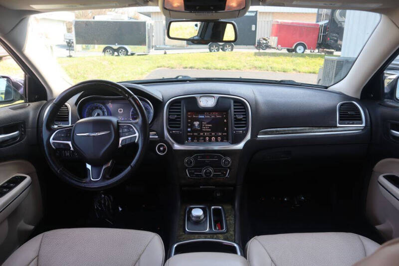 2015 Chrysler 300 C