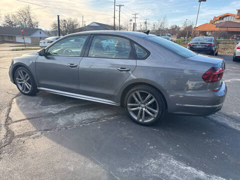 2018 Volkswagen Passat 2.0T R-Line