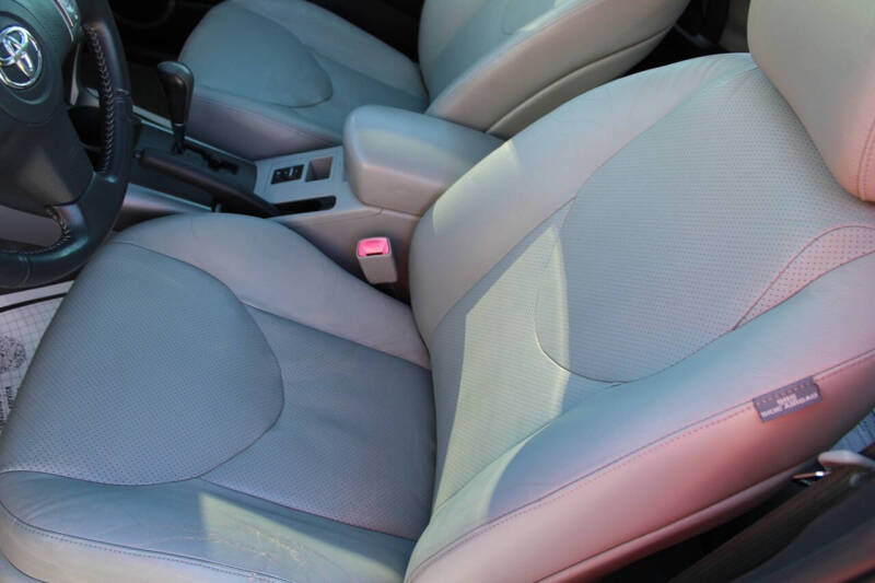 2007 Toyota RAV4 Limited