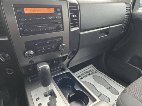 2012 Nissan Titan SV