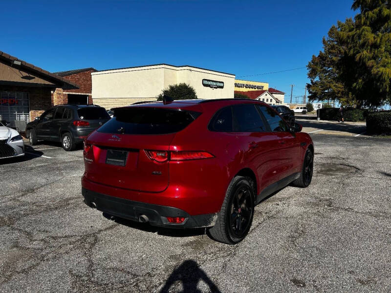 2020 Jaguar F-PACE 25t Premium