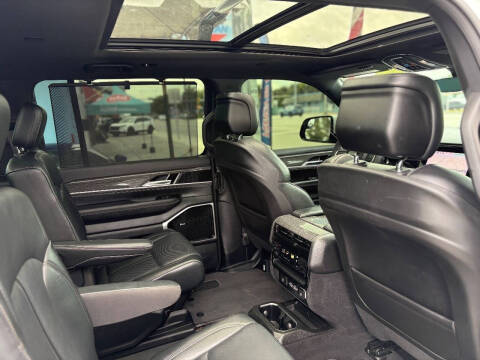 2022 Jeep Wagoneer Series III