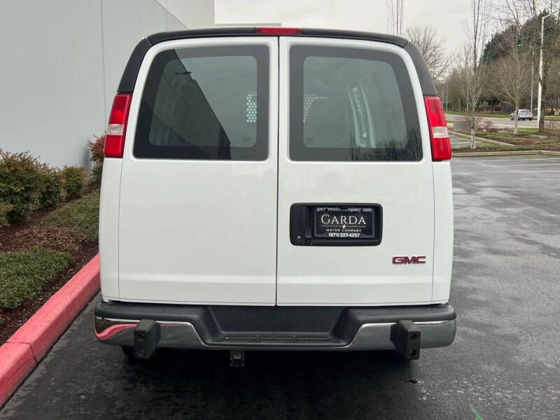 2020 GMC Savana 2500