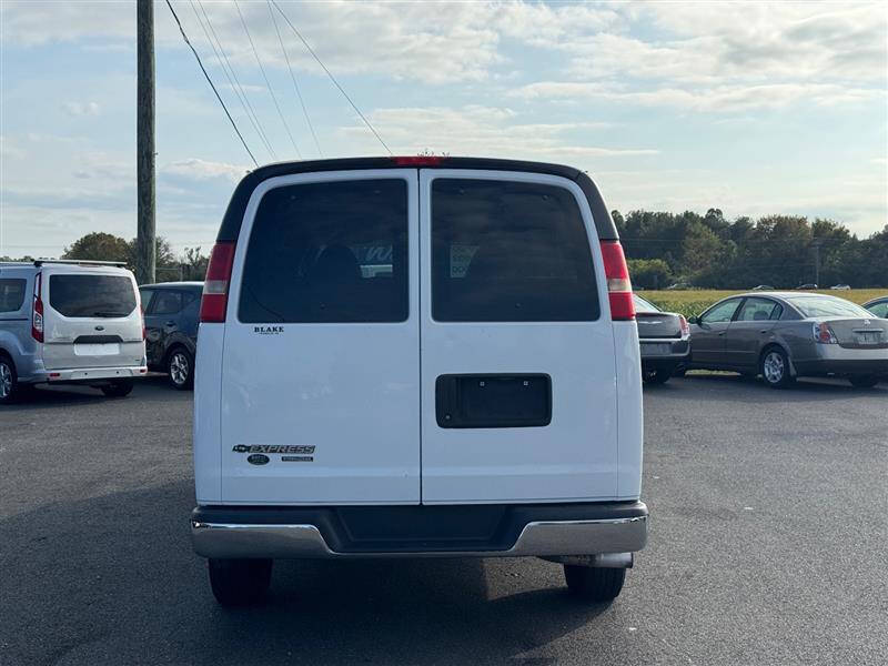 2015 Chevrolet Express LT 3500