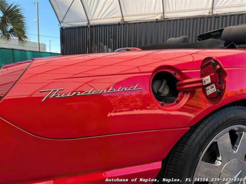 2002 Ford Thunderbird Deluxe