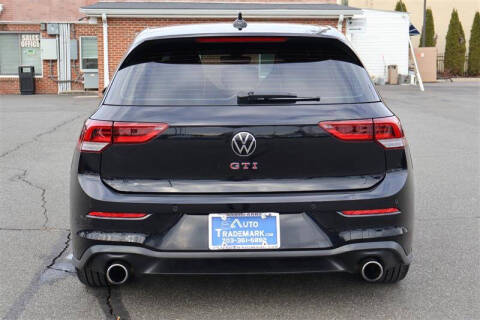 2024 Volkswagen Golf GTI SE