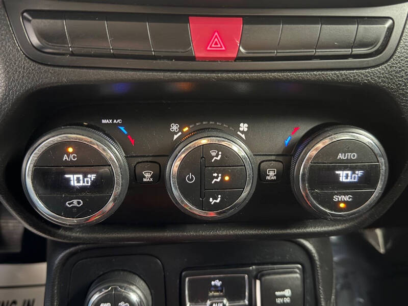 2015 Jeep Renegade Trailhawk