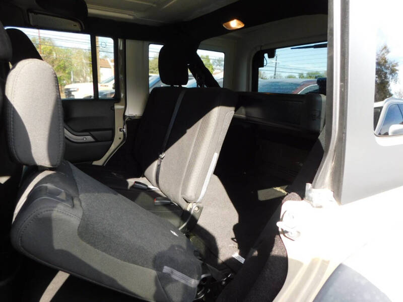 2017 Jeep Wrangler Unlimited Sport