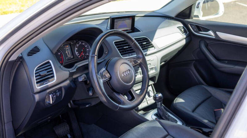 2015 Audi Q3 2.0T Premium Plus