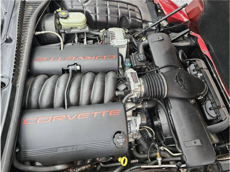 2004 Chevrolet Corvette