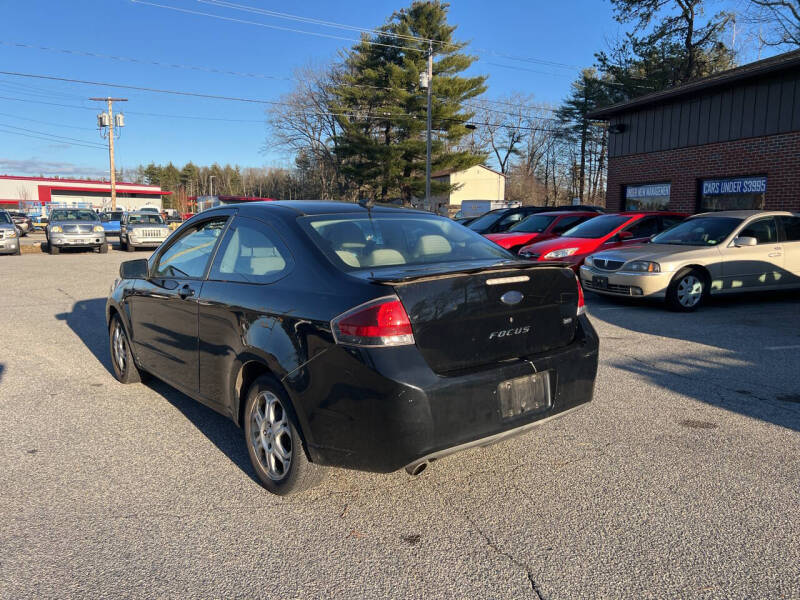 2009 Ford Focus SE photo 4