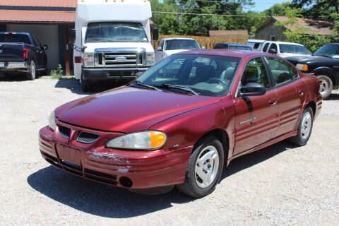 2000 Pontiac Grand Am for sale at Bailey & Sons Motor Co in Lyndon KS