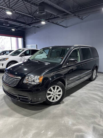 2013 Chrysler Town and Country Touring