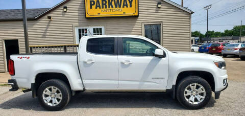 2017 Chevrolet Colorado for sale at Parkway Motors in Springfield IL