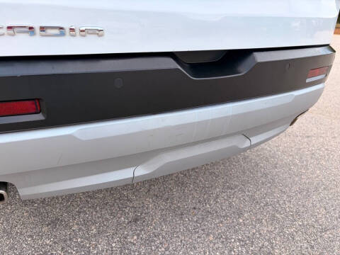 2021 GMC Acadia SLT