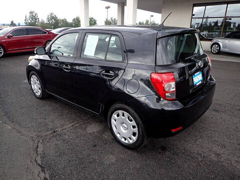 2010 Scion xD