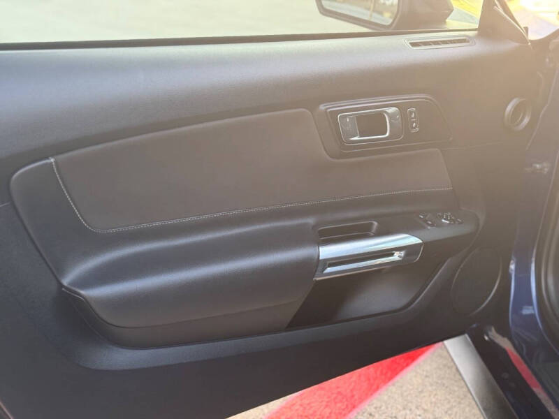 2018 Ford Mustang EcoBoost