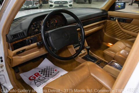 1991 Mercedes-Benz 560-Class 560 SEL