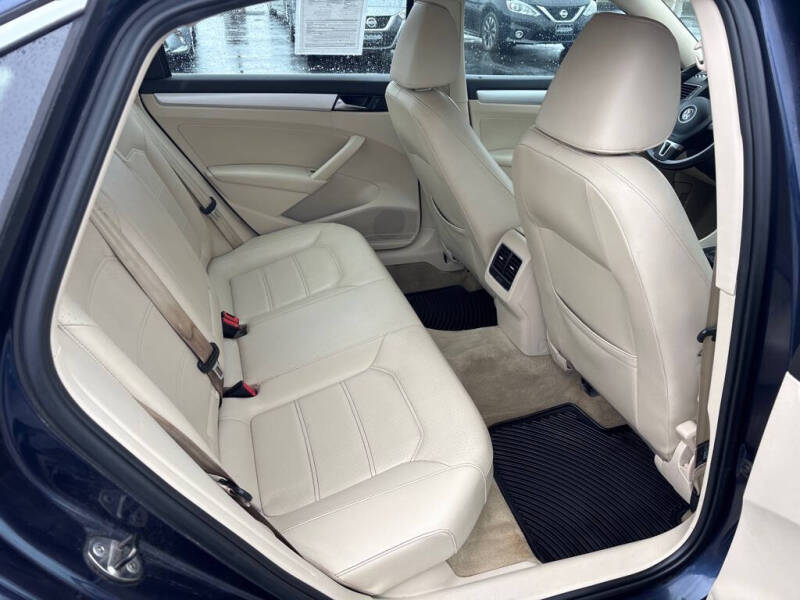 2013 Volkswagen Passat