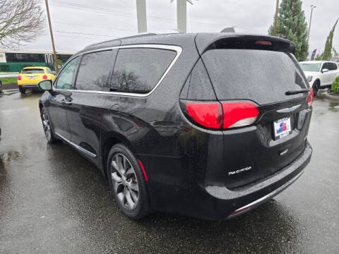2017 Chrysler Pacifica Limited
