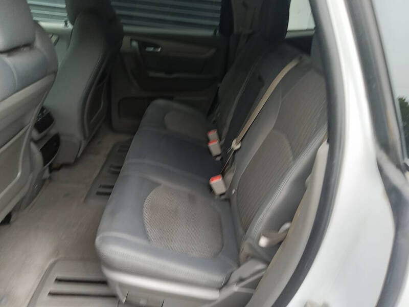 2017 Chevrolet Traverse LS