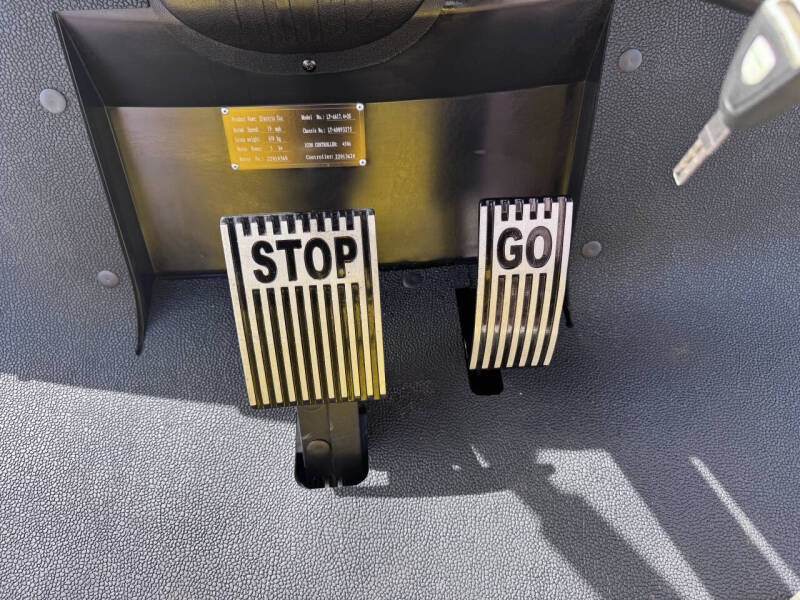 2022 Icon Electric Vehicles LT-A617.4+2G