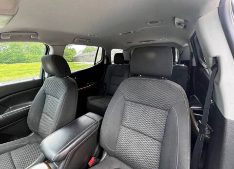 2017 GMC Acadia SLE-2