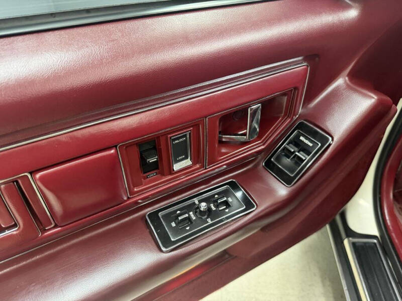 1990 Cadillac Eldorado Biarritz